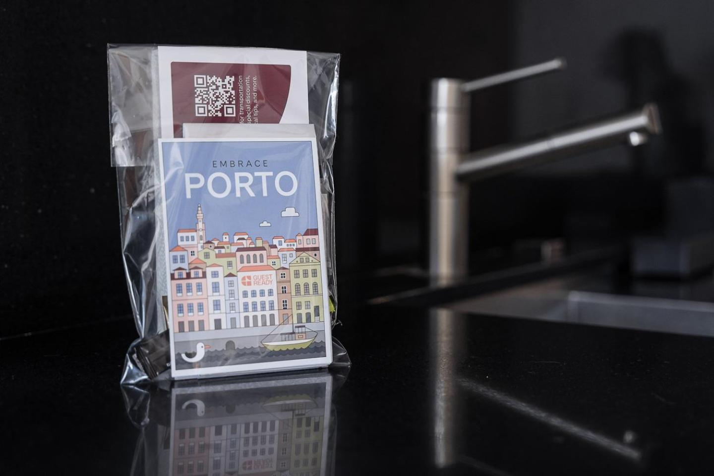 Guestready - Teddy Jazz Apartment Porto Luaran gambar